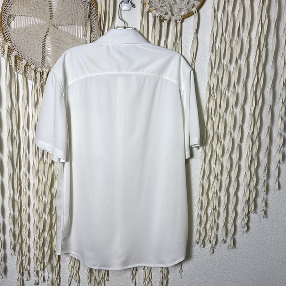 Quince NWT Commuter Stretch Pique Short Sleeve Button Down in White Large - Picture 9 of 11